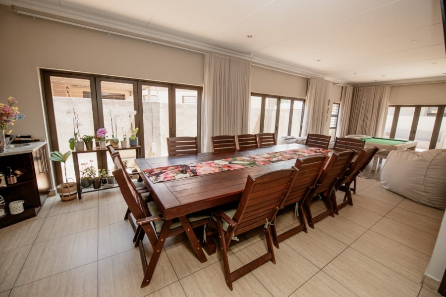 5 Bedroom Property for Sale in Baillie Park North West